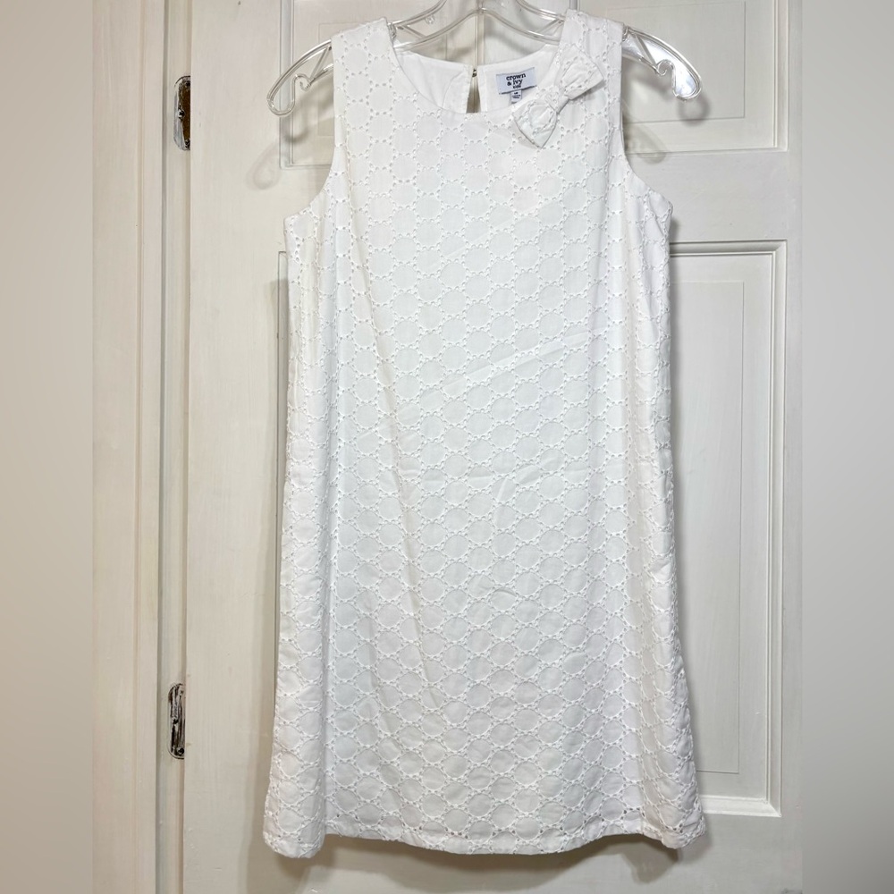 Crown and Ivy girls size 14 white eyelet lace A-line dress
